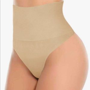 NWT SHAPER QUEEN XL (NUDE)